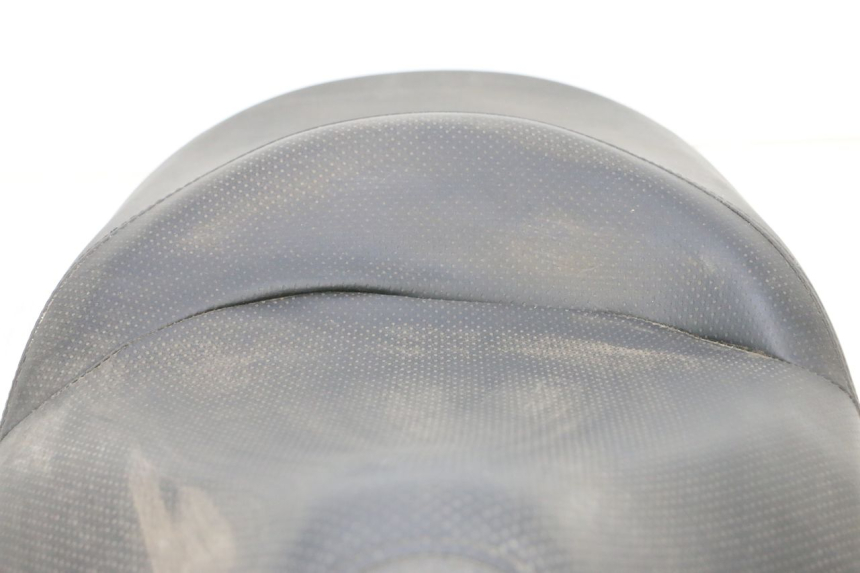 photo de SELLE HONDA FES S-WING SWING ABS 125 (2007 - 2015) - Vue d’ensemble