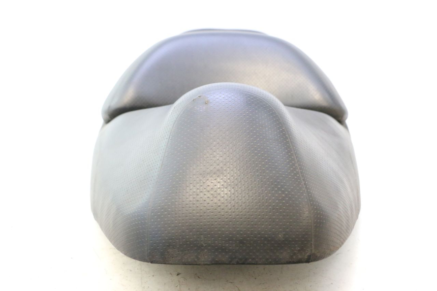 photo de SELLE HONDA FJS SILVER WING SILVERWING 400 (2005 - 2008) - Vue rapprochée