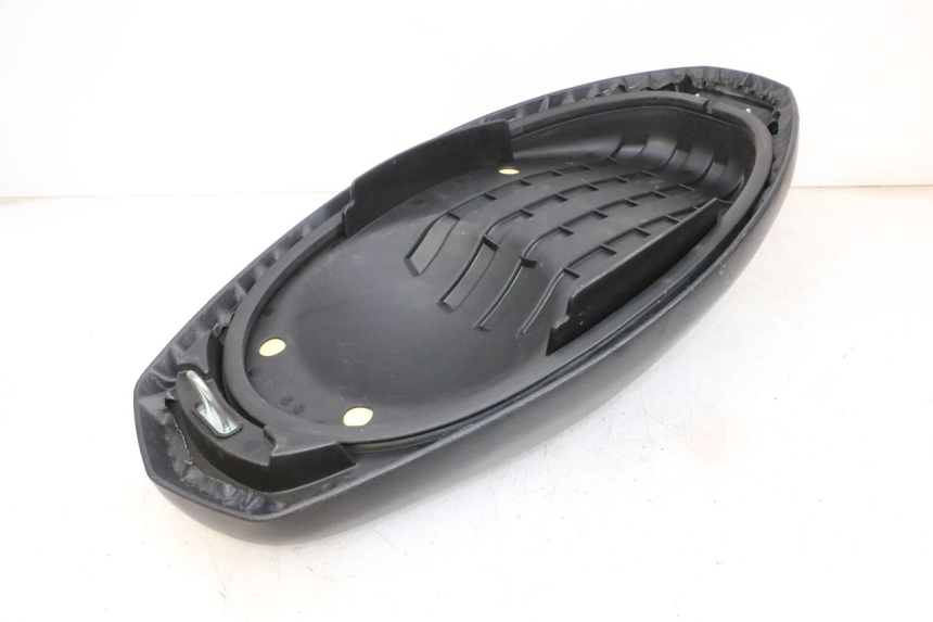 photo de SELLE MBK FLAME X 125 (2007 - 2016) - État de surface