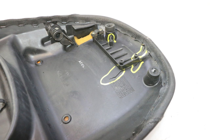 photo de SELLE PIAGGIO FLY 2T 50 (2004 - 2017) - Zoom qualité