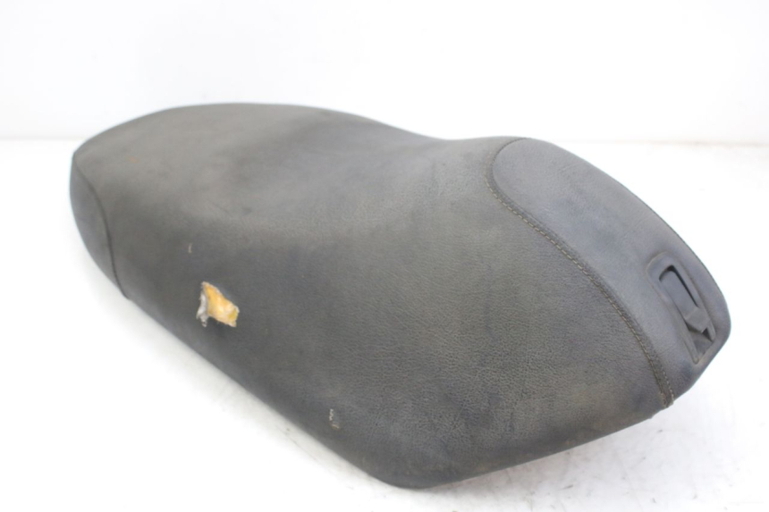 photo de SELLE PIAGGIO FLY 4T 50 (2013 - 2017)
