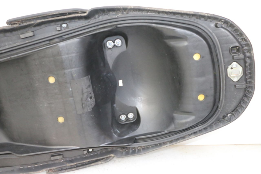 photo de SELLE HONDA FORZA ABS 300 (2013 - 2019)