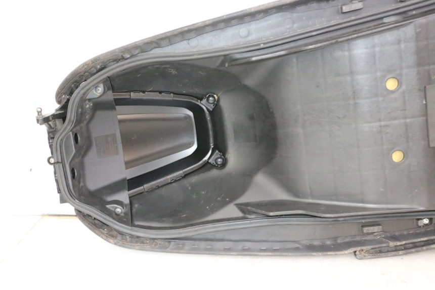 photo de SELLE HONDA FORZA ABS 300 (2013 - 2019)