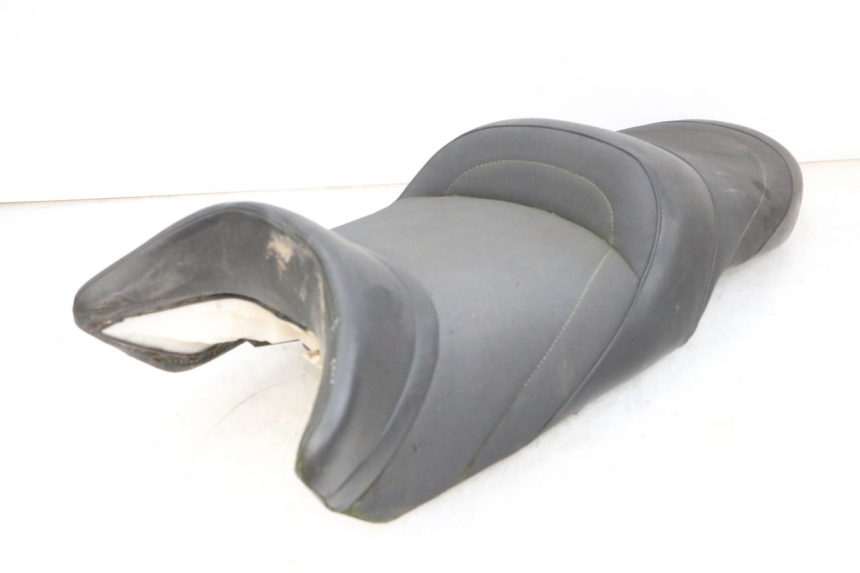 photo de SELLE YAMAHA FZ6 N FAZER 600 (2004 - 2006)