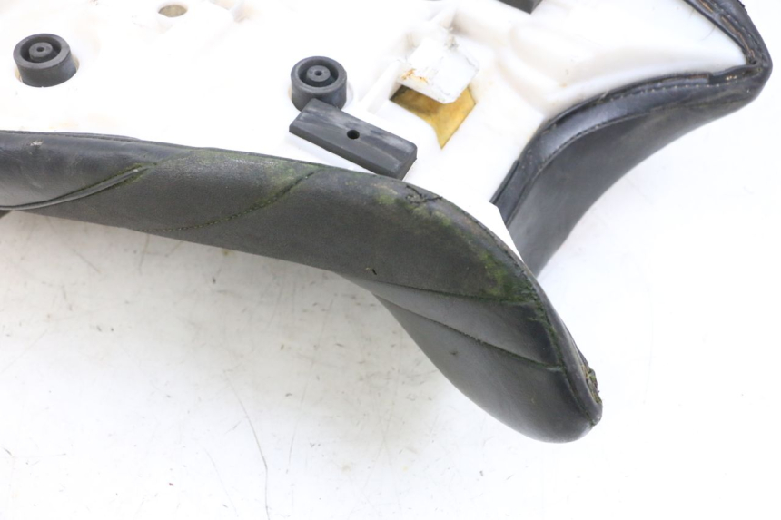 photo de SELLE YAMAHA FZ6 N FAZER 600 (2004 - 2006)