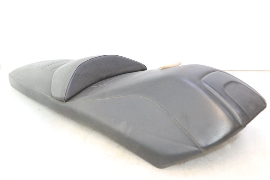 photo de SELLE GILERA GP 800 (2007 - 2013) - Vue principale