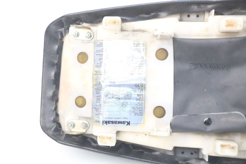 photo de SELLE KAWASAKI GPZ S 500 (1994 - 2005) - Détails caractéristiques