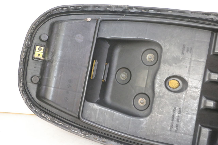 photo de SELLE KYMCO GRAND DINK 125 (2002 - 2007)