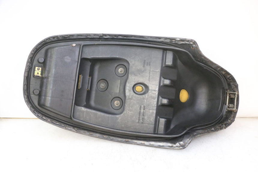 photo de SELLE KYMCO GRAND DINK 125 (2002 - 2007)