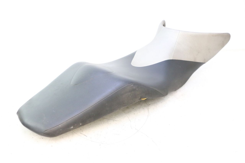 photo de SELLE SUZUKI GSR 600 (2005 - 2012) - Zoom composants