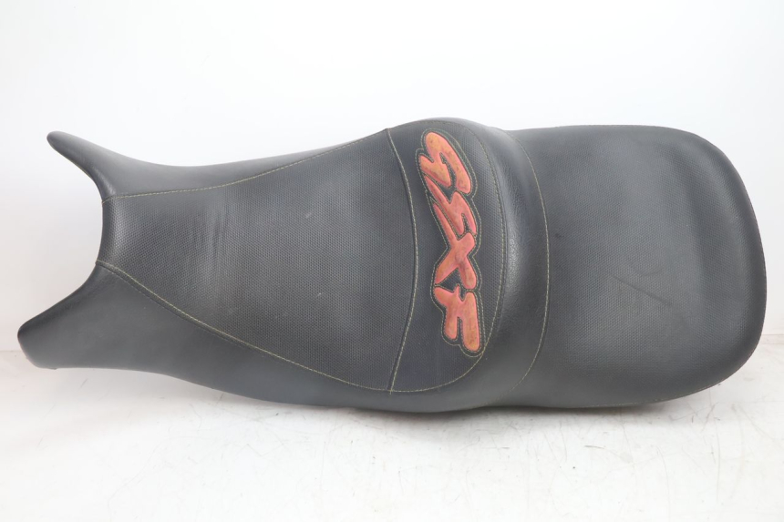 photo de SELLE SUZUKI GSX F GSXF 750 (1988 - 1998) - Détail de la pièce