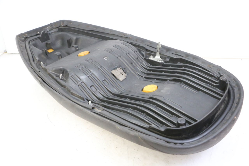 photo de SELLE HONDA FES S-WING SWING ABS 125 (2007 - 2015)