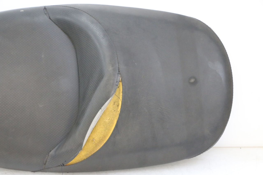 photo de SELLE HONDA FES S-WING SWING ABS 125 (2007 - 2015)