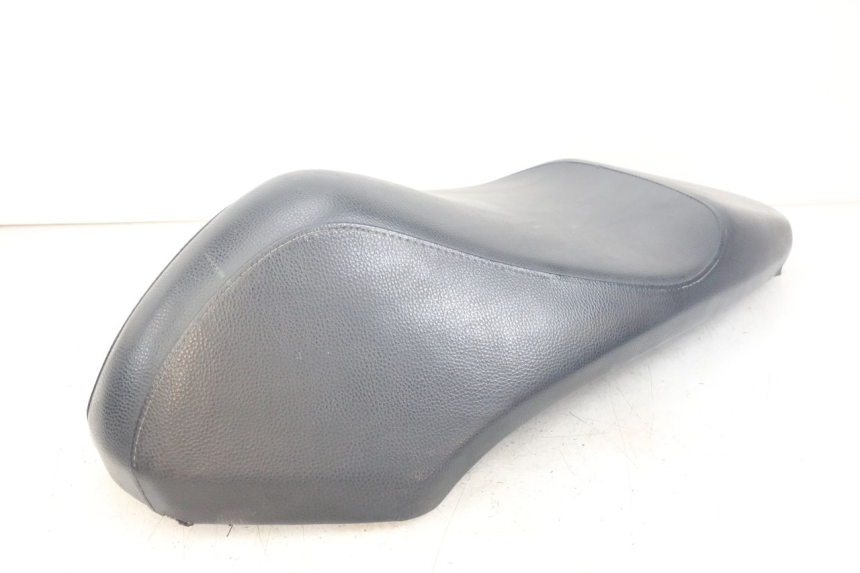 photo de SELLE PEUGEOT KISBEE 2T 50 (2018 - 2022)