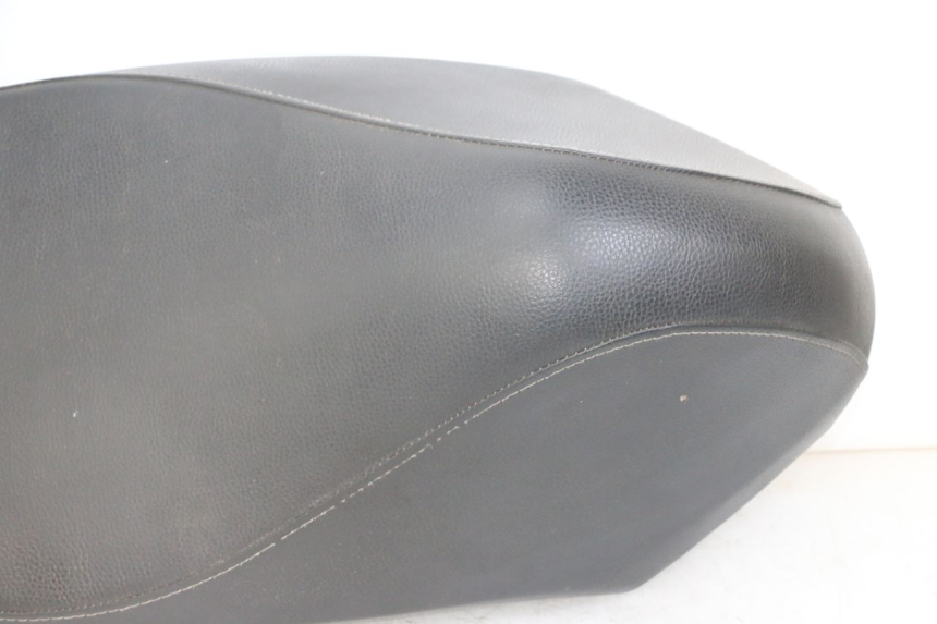 photo de SELLE PEUGEOT KISBEE 2T 50 (2018 - 2022)