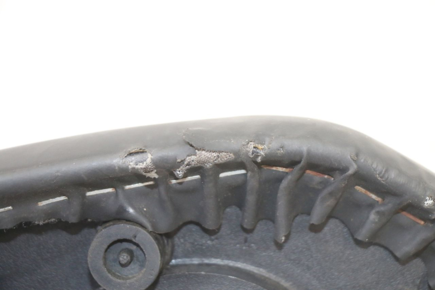 photo de SELLE PEUGEOT KISBEE 2T 50 (2010 - 2017)