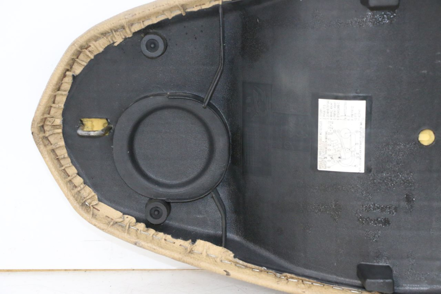 photo de SELLE PEUGEOT KISBEE 2T 50 (2010 - 2017) - Vue produit