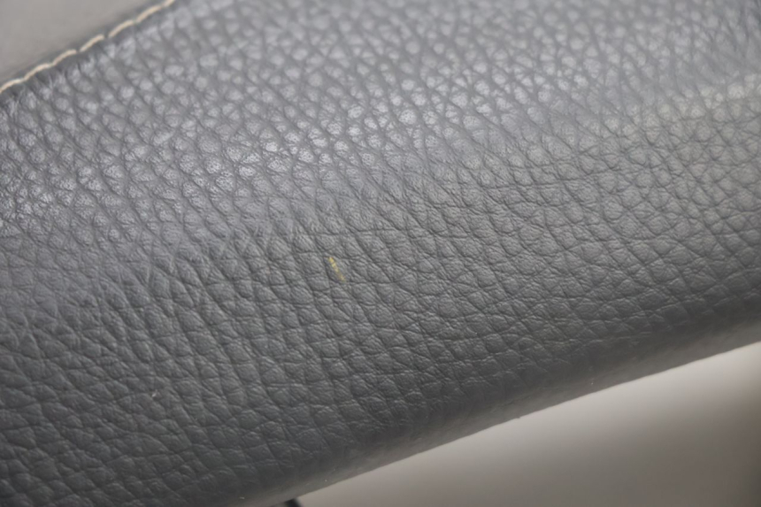 photo de SELLE PEUGEOT KISBEE 2T 50 (2010 - 2017) - Détails caractéristiques