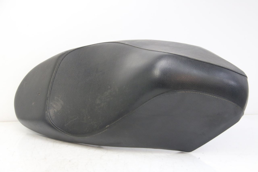 photo de SELLE PEUGEOT KISBEE 4T 50 (2018 - 2022)