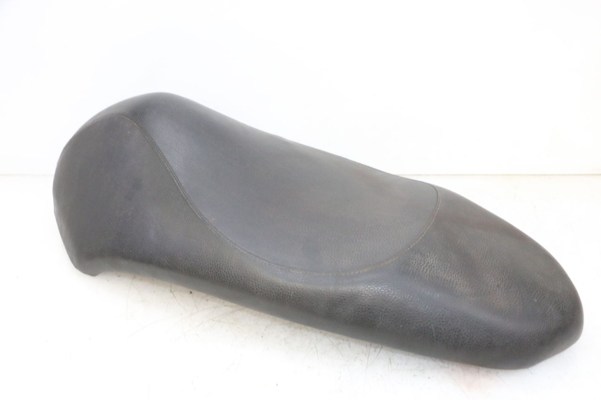 photo de SELLE PEUGEOT KISBEE 4T 50 (2010 - 2017) - Inspection visuelle