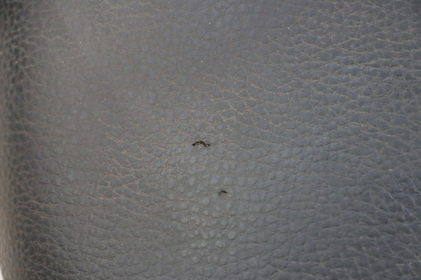 photo de SELLE PEUGEOT KISBEE 4T 50 (2010 - 2017) - Zoom état d’usage