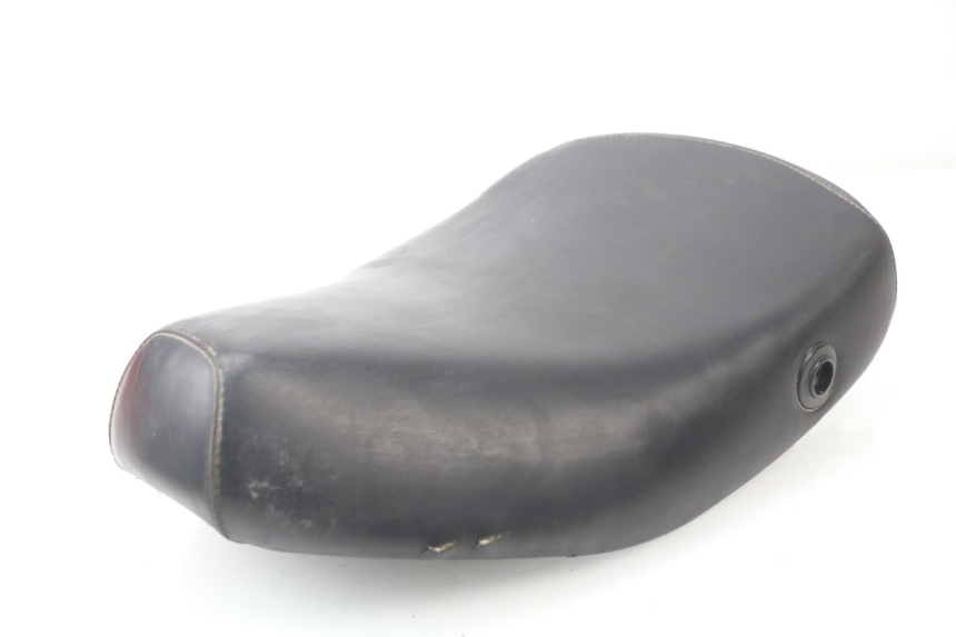 photo de SELLE PIAGGIO LIBERTY 4T 50 (2009 - 2015) - Zoom état d’usage