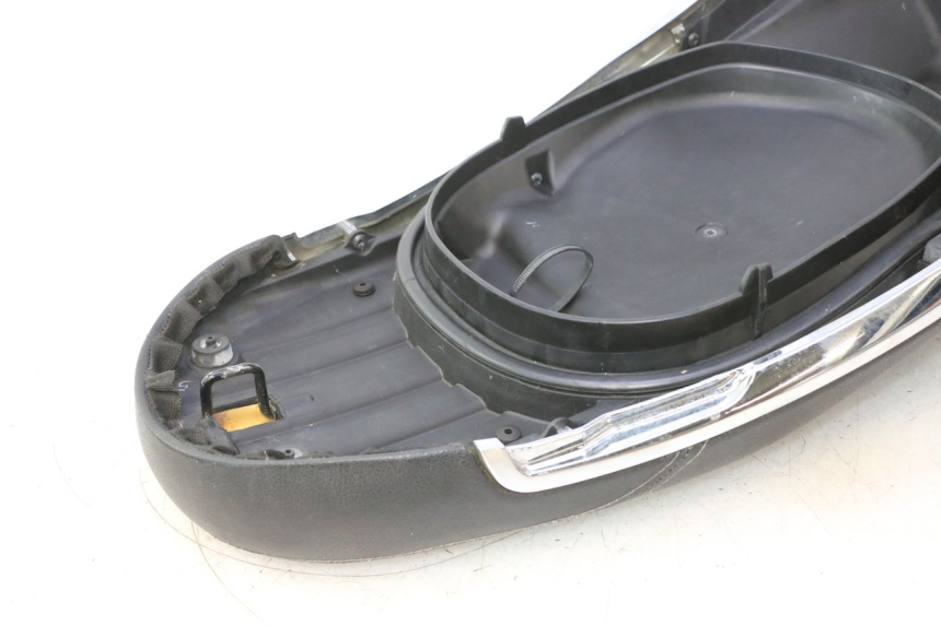 photo de SELLE PIAGGIO LIBERTY IGET 4T 50 (2015 - 2020) - Pièce contrôlée