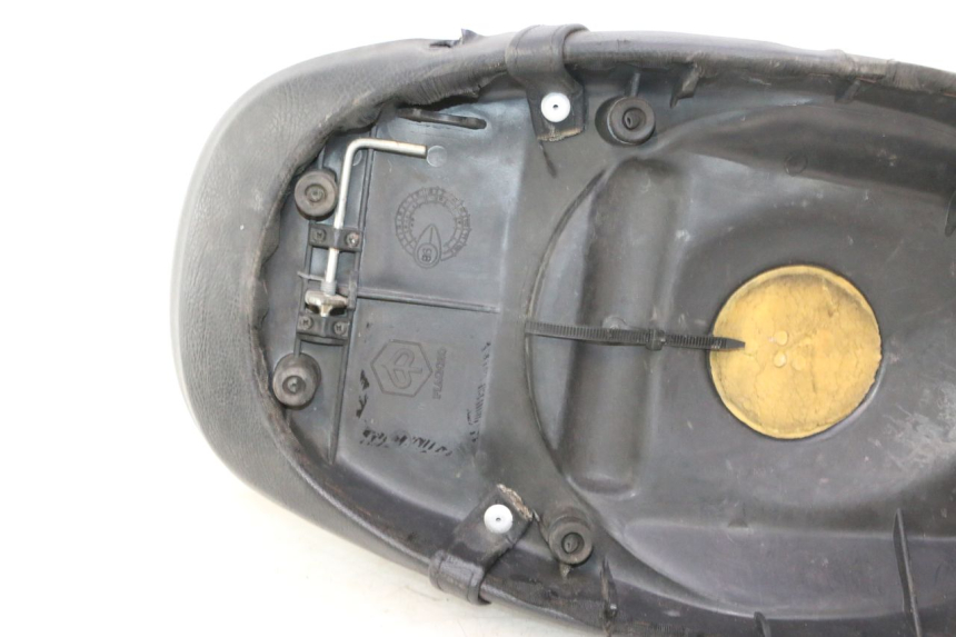 photo de SELLE PIAGGIO LIBERTY 50 (1998 - 2003) - Zoom composants