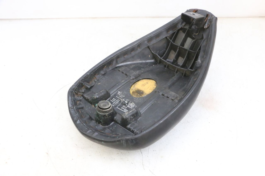 photo de SELLE PEUGEOT LUDIX 50 (2008 - 2017) - Vue d’ensemble