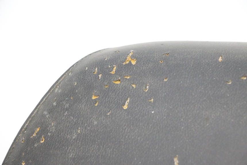 photo de SELLE PEUGEOT LUDIX 50 (2005 - 2007) - Zoom qualité