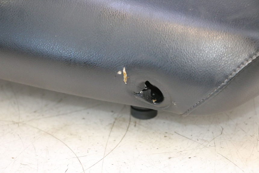 photo de SELLE PEUGEOT LUDIX 50 (2008 - 2017) - Détails caractéristiques