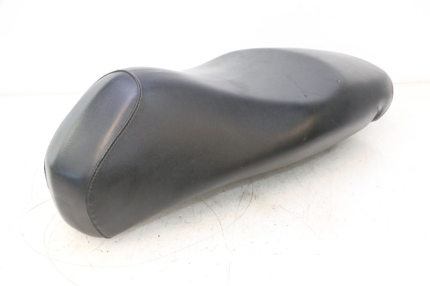 photo de SELLE PEUGEOT LUDIX 50 (2008 - 2017) - Vue rapprochée