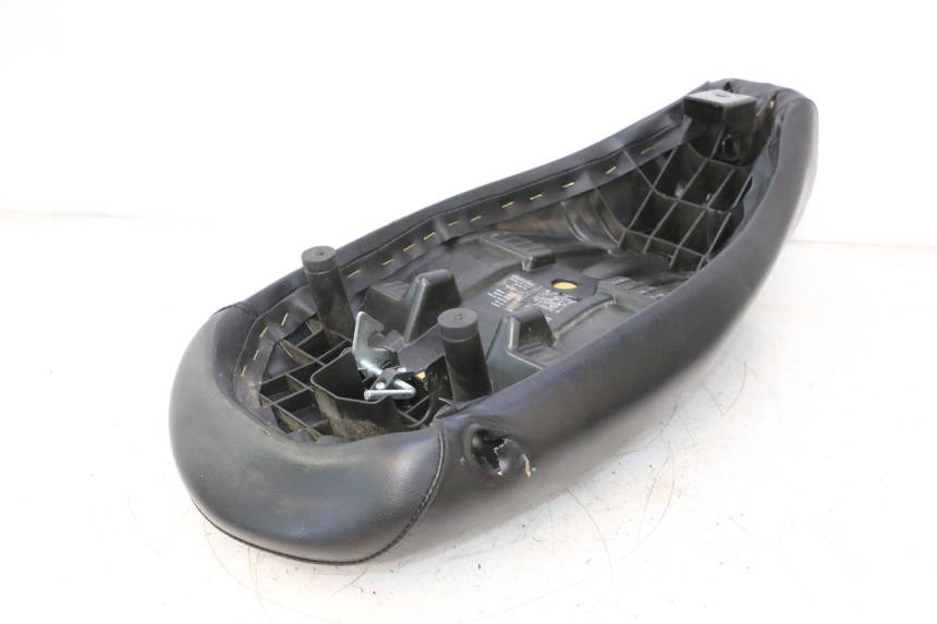 photo de SELLE PEUGEOT LUDIX 50 (2008 - 2017) - Vue d’ensemble