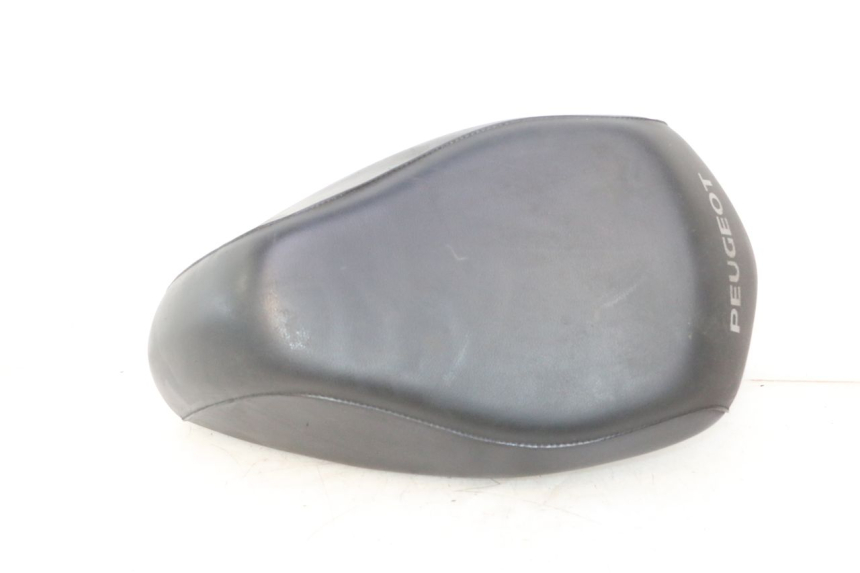 photo de SELLE PEUGEOT LUDIX ONE 14P 50 (2004 - 2013) - Détail de la pièce
