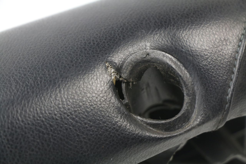 photo de SELLE PEUGEOT LUDIX ONE 50 (2004 - 2006) - Détails caractéristiques