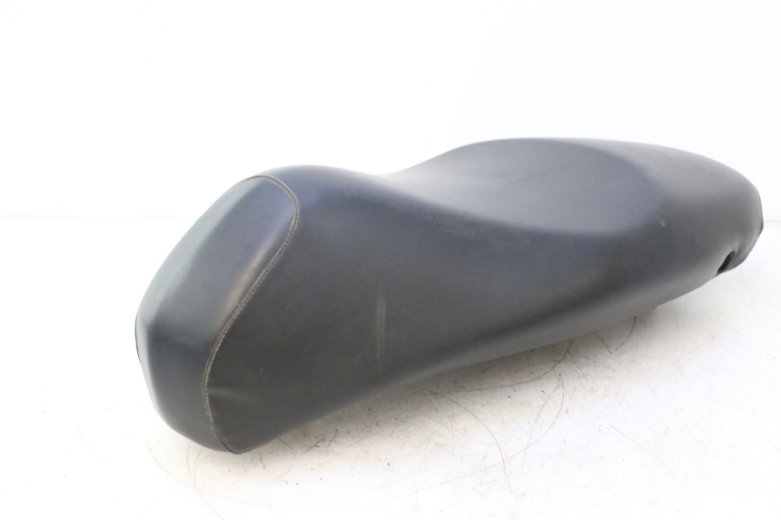 photo de SELLE PEUGEOT LUDIX ONE 50 (2004 - 2013) - Angle alternatif