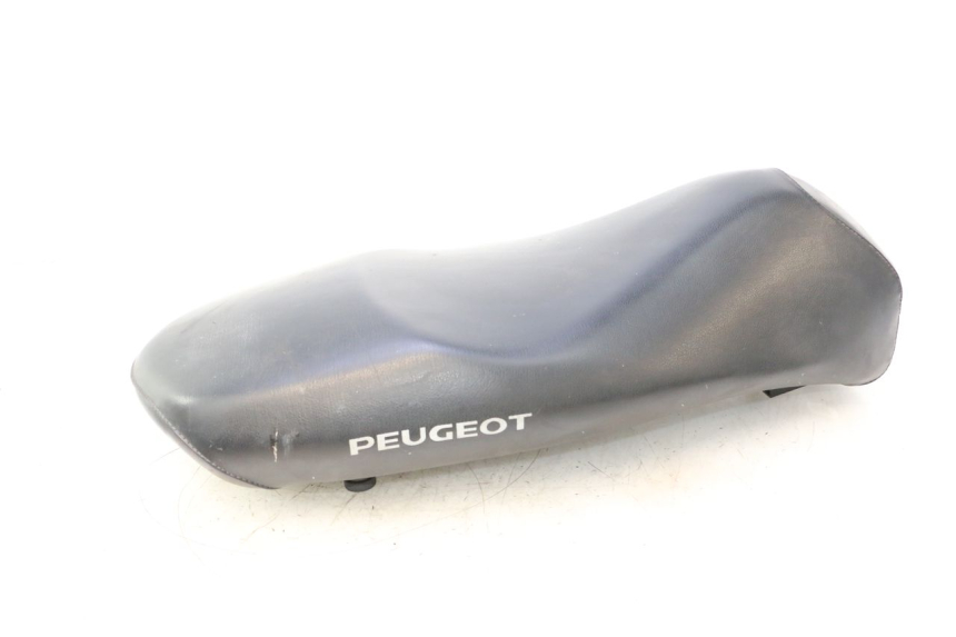 photo de SELLE PEUGEOT LUDIX ONE 50 (2004 - 2006) - Détails caractéristiques
