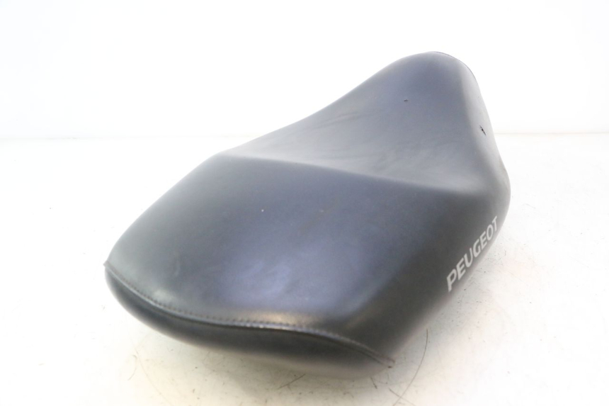 photo de SELLE PEUGEOT LUDIX SNAKE 2T 50 (2004 - 2014) - Zoom état d’usage