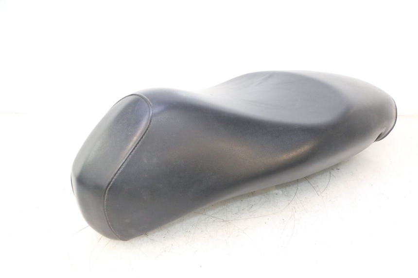 photo de SELLE PEUGEOT LUDIX SNAKE 2T 50 (2004 - 2014) - Autre angle de vue