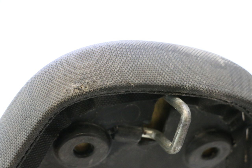 photo de SELLE MBK MACH G AC 50 (2002 - 2014) - Zoom état d’usage