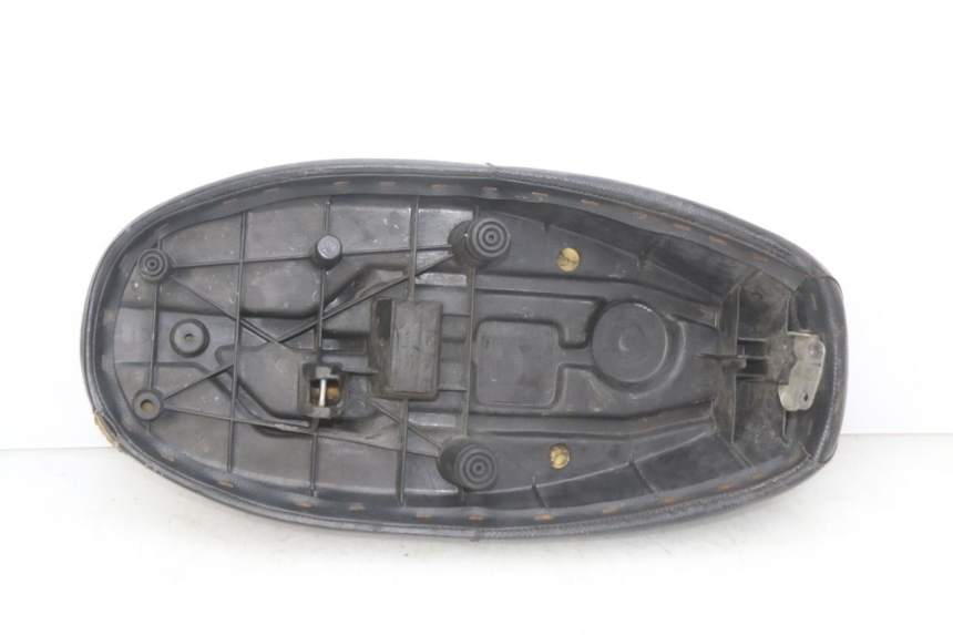photo de SELLE MBK BOOSTER SPIRIT 50 (1999 - 2003)