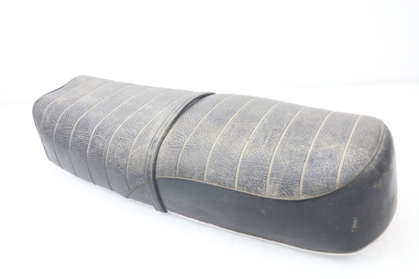 photo de SELLE MOTOBECANE LT 125 (1970 - 1975)