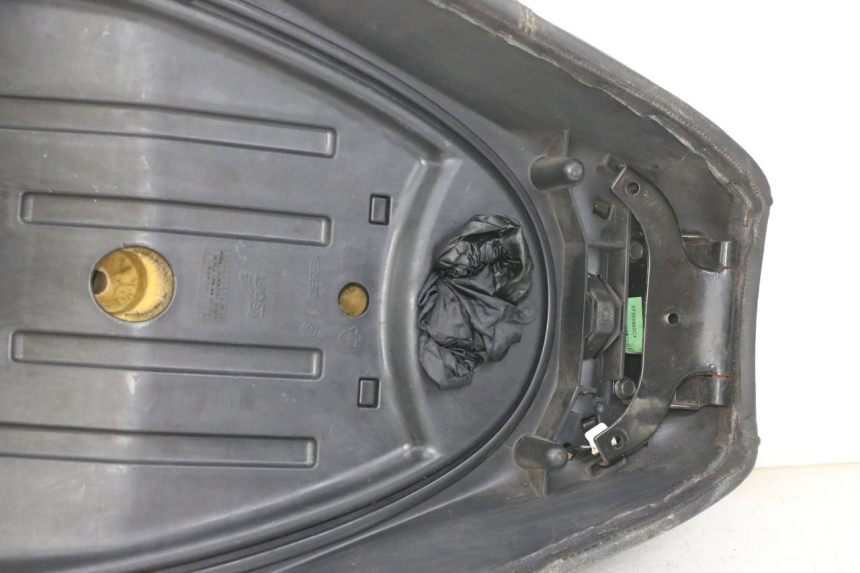 photo de SELLE PIAGGIO MP3 LT 300 (2010 - 2016)
