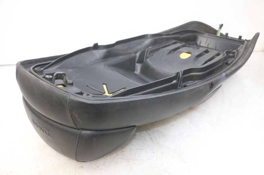 photo de SELLE PIAGGIO MP3 500 (2016 - 2018) - Zoom état d’usage