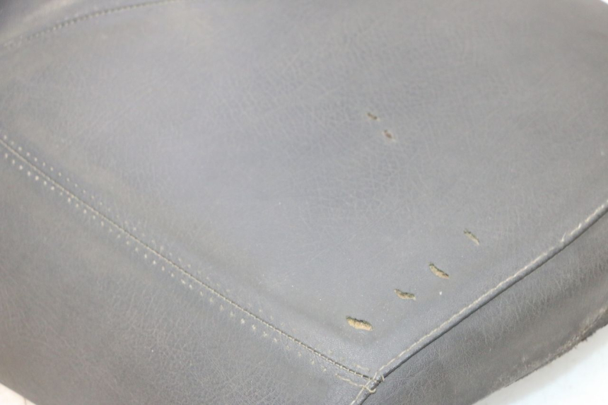 photo de SELLE PIAGGIO MP3 RL 250 (2006 - 2010) - Autre angle de vue