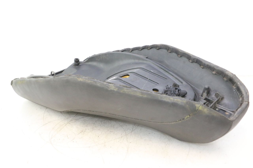 photo de SELLE PIAGGIO MP3 125 (2006 - 2014) - Vue produit