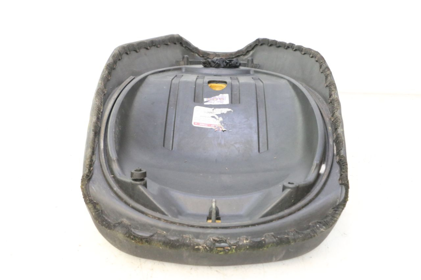 photo de SELLE PIAGGIO MP3 125 (2006 - 2014) - Zoom composants