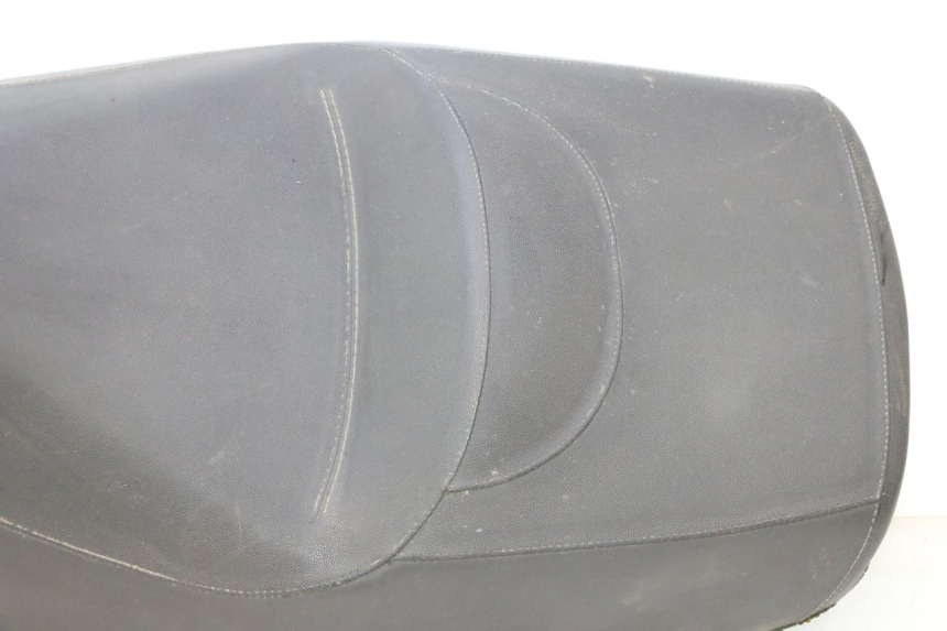 photo de SELLE PIAGGIO MP3 125 (2006 - 2014) - Zoom état d’usage