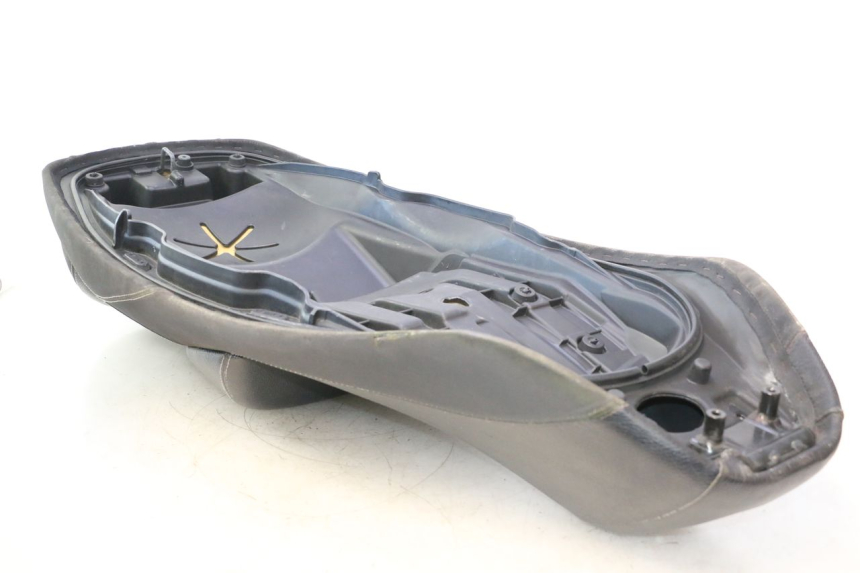 photo de SELLE PIAGGIO MP3 500 (2016 - 2018) - Autre angle de vue