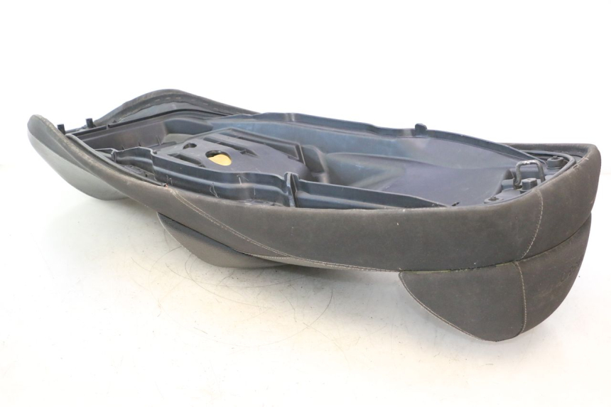 photo de SELLE PIAGGIO MP3 500 (2016 - 2018) - Vue d’ensemble